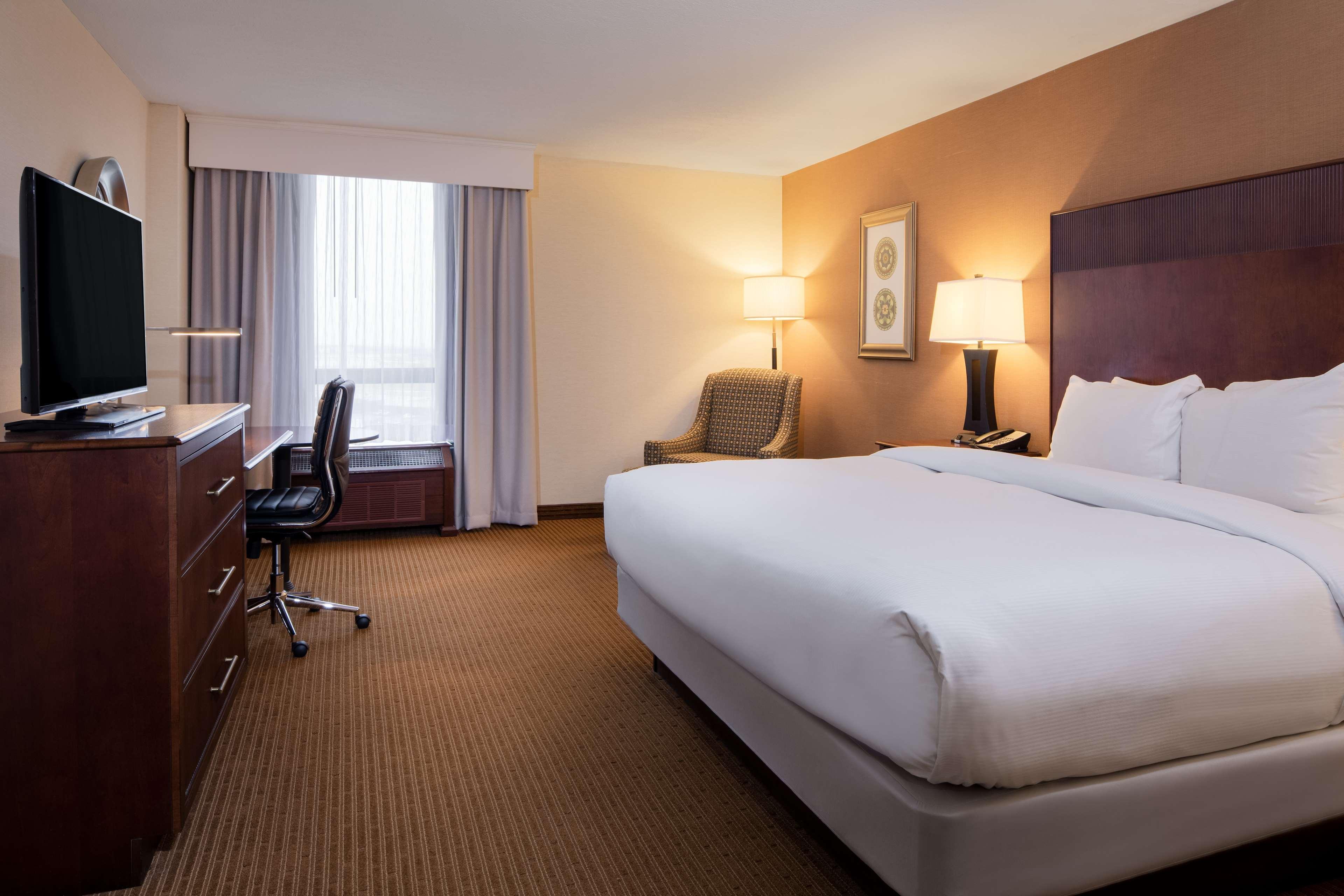Готель Doubletree By Hilton Philadelphia Airport Екстер'єр фото