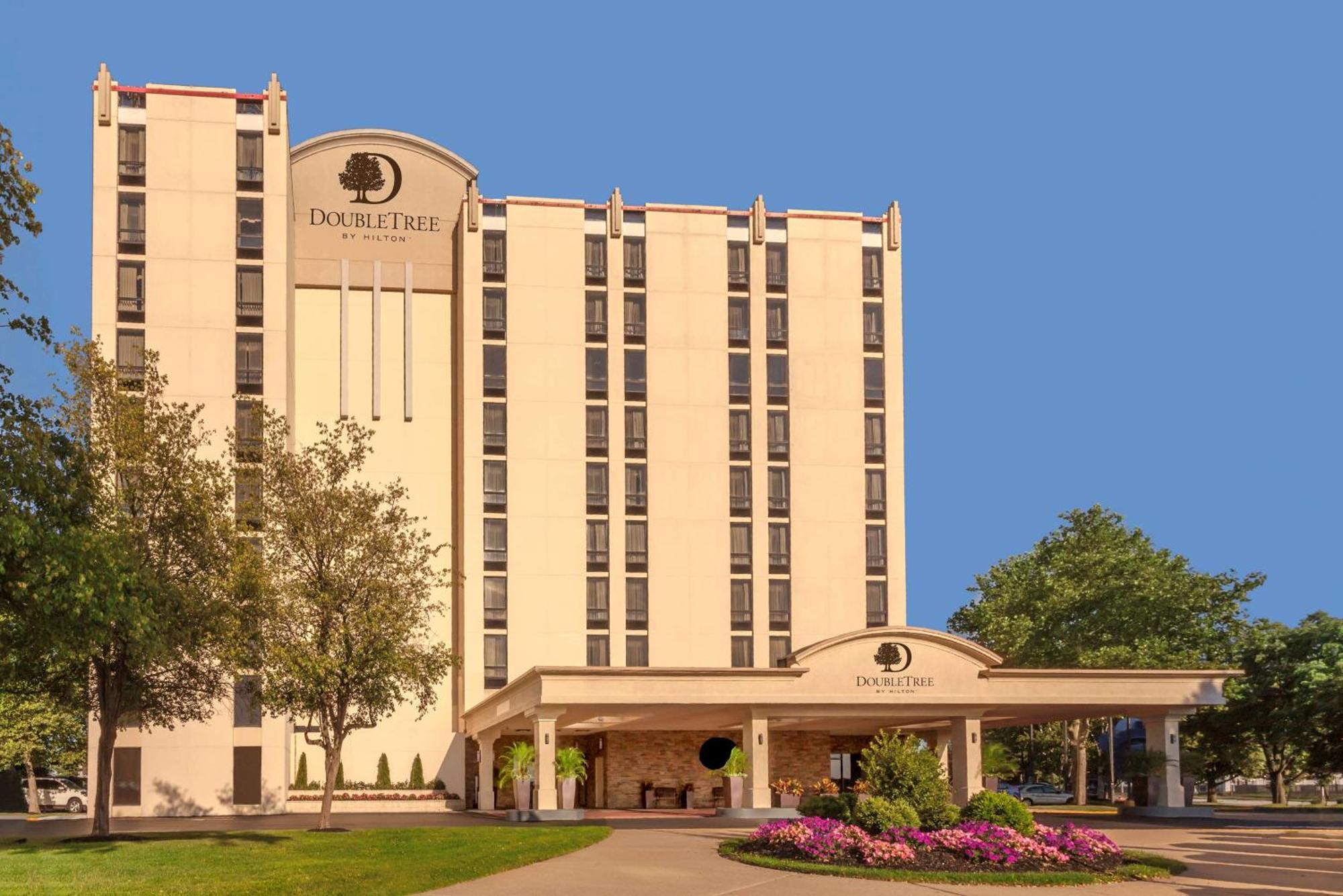 Готель Doubletree By Hilton Philadelphia Airport Екстер'єр фото